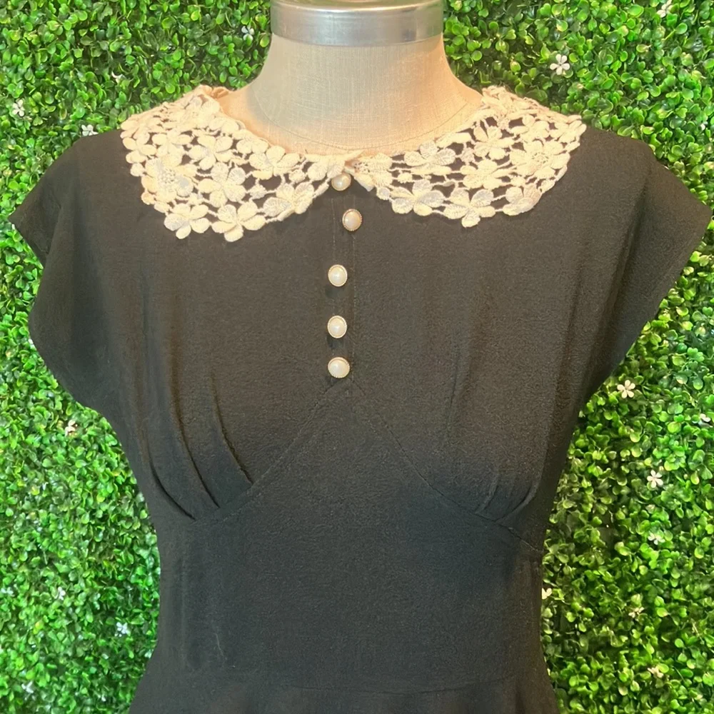 Hell Bunny Crochet Collared Dress - Picture 5 of 6